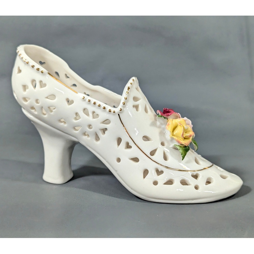 Albert Price Porcelain Shoe Figurine Eyelet Cutout Floral Gold Trim White 6"